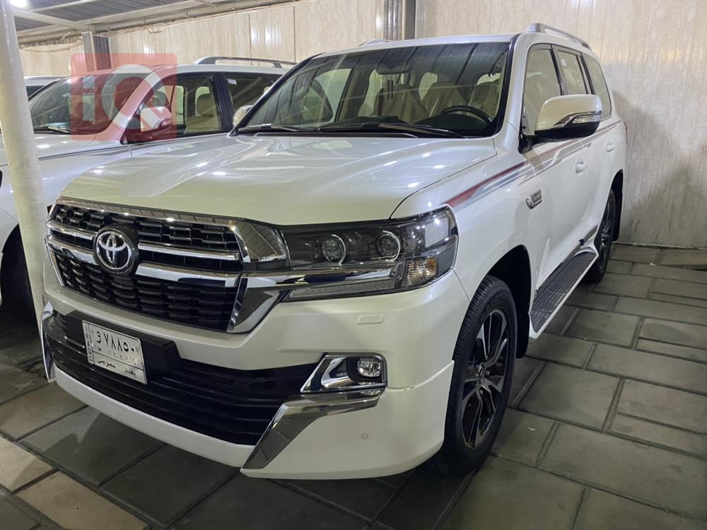 تويوتا لاندكروزر